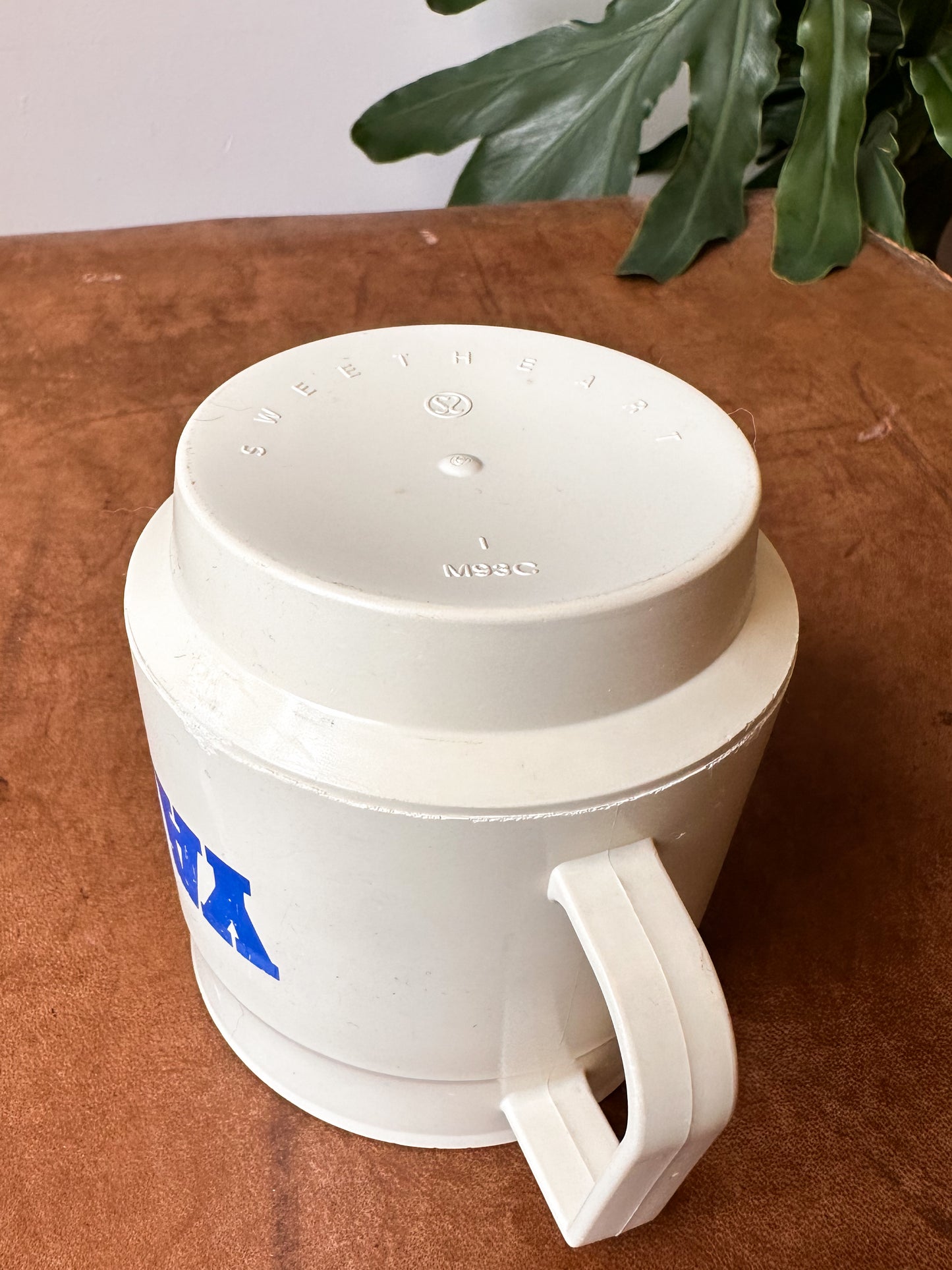 Vintage Yale University Dining Halls Mug